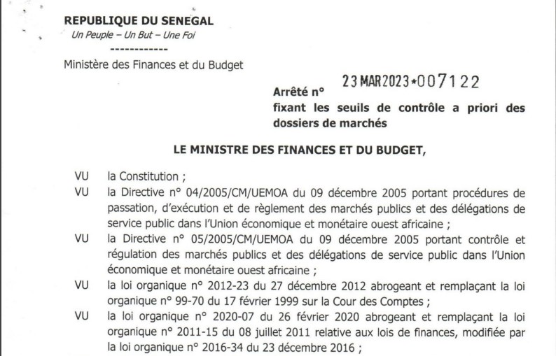 Arrêté  n°7122 du 230323 fixant les seuils de contrôle à priori des dossiers de marchés