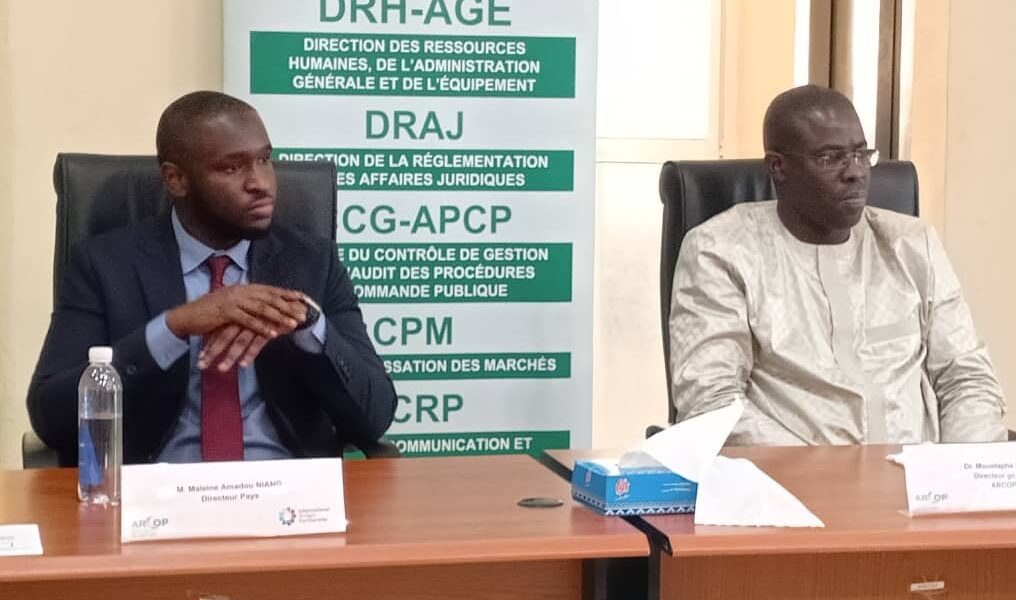 VISITE DE COURTOISIE DE L’IBP SÉNÉGAL À L’ARCOP : Pour une gestion efficace des ressources publiques à travers des collaborations stratégiques