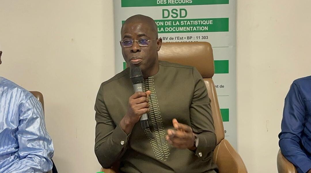 LE SÉNÉGAL DIGITALISE LA COMMANDE PUBLIQUE : 20 milliards CFA d’économies attendues, selon le Dr Moustapha DJITTE