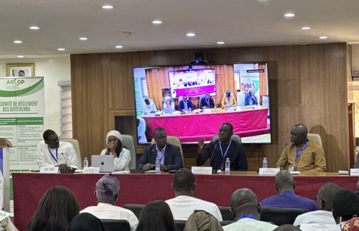 60 ANS DE LA BU DE L’UCAD : L’ARCOP AU CŒUR D’UNE RÉFLEXION SUR L’INTELLIGENCE ARTIFICIELLE ET LA TRANSPARENCE _Une journée institutionnelle explore les promesses et les défis de l’IA dans la gouvernance de la commande publique