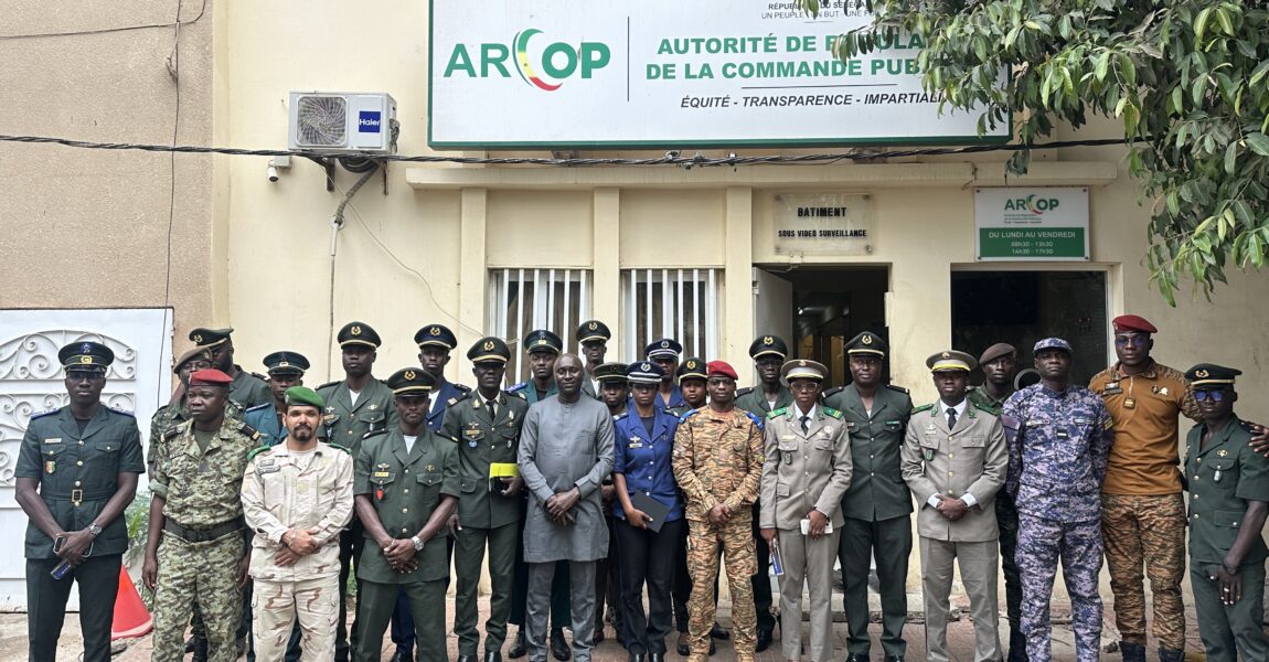 IMMERSION DANS LA COMMANDE PUBLIQUE : L’École militaire d’administration à la découverte des missions de l’ARCOP