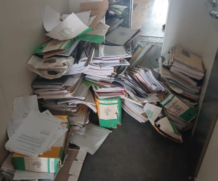 GESTION ET RECYCLAGE DES ARCHIVES : Du papier aux plateaux alvéoles