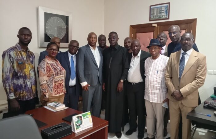 TRANSITION INSTITUTIONNELLE : L’ARMP de Guinée cherche les clés de la réussite à l’ARCOP